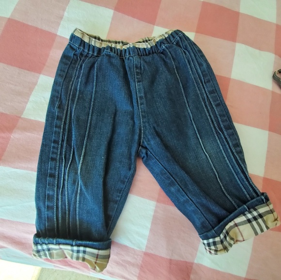 Burberry Other - Jeans réversible Burberry 6 / 9 months